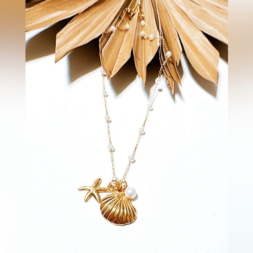 Seashell gold necklace M346 - Picture 3 of 4